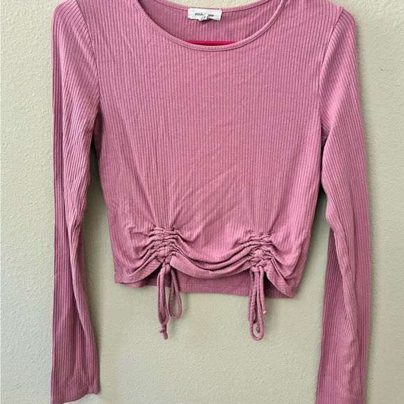 Stylish Pink Ribbed Drawstring Blouse - Picture 3 of 4
